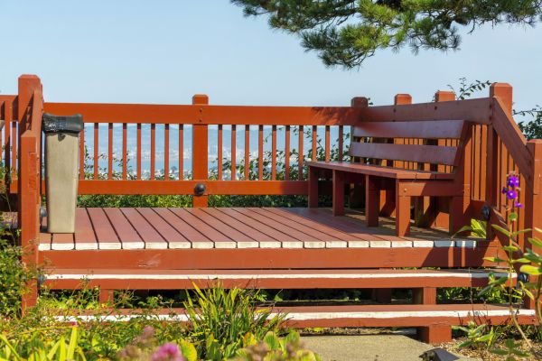 Cost of Redwood Deck Construction in Spring Hill
